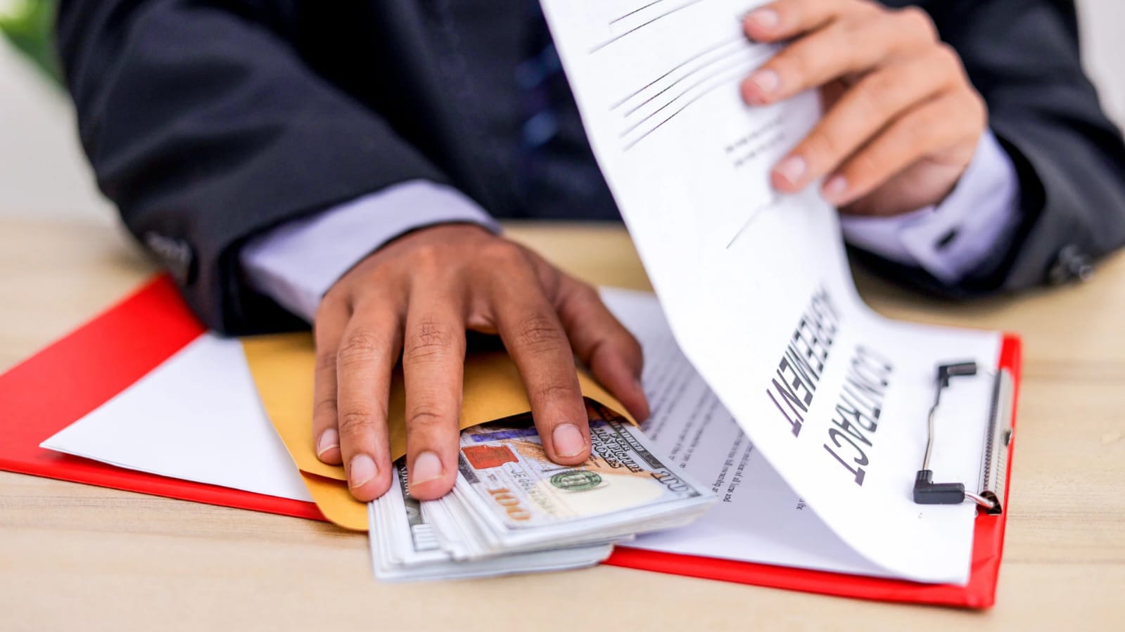 KARYAWAN ANDA MENJADI TIKUS DALAM PERUSAHAAN