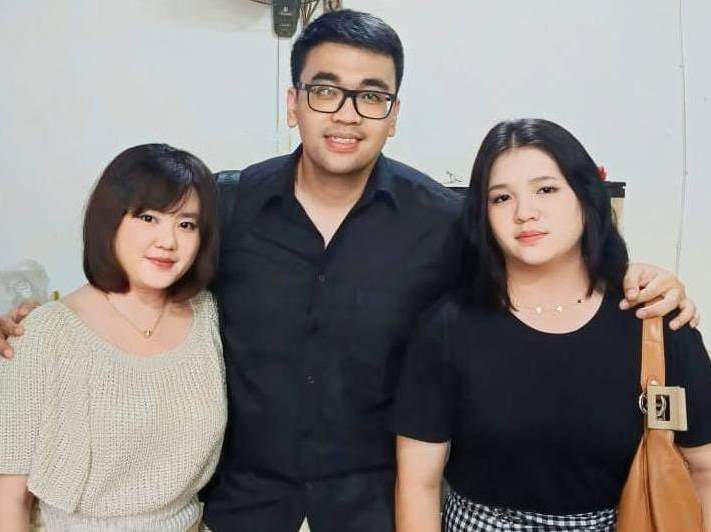EMPAT  PILAR PENOPANG